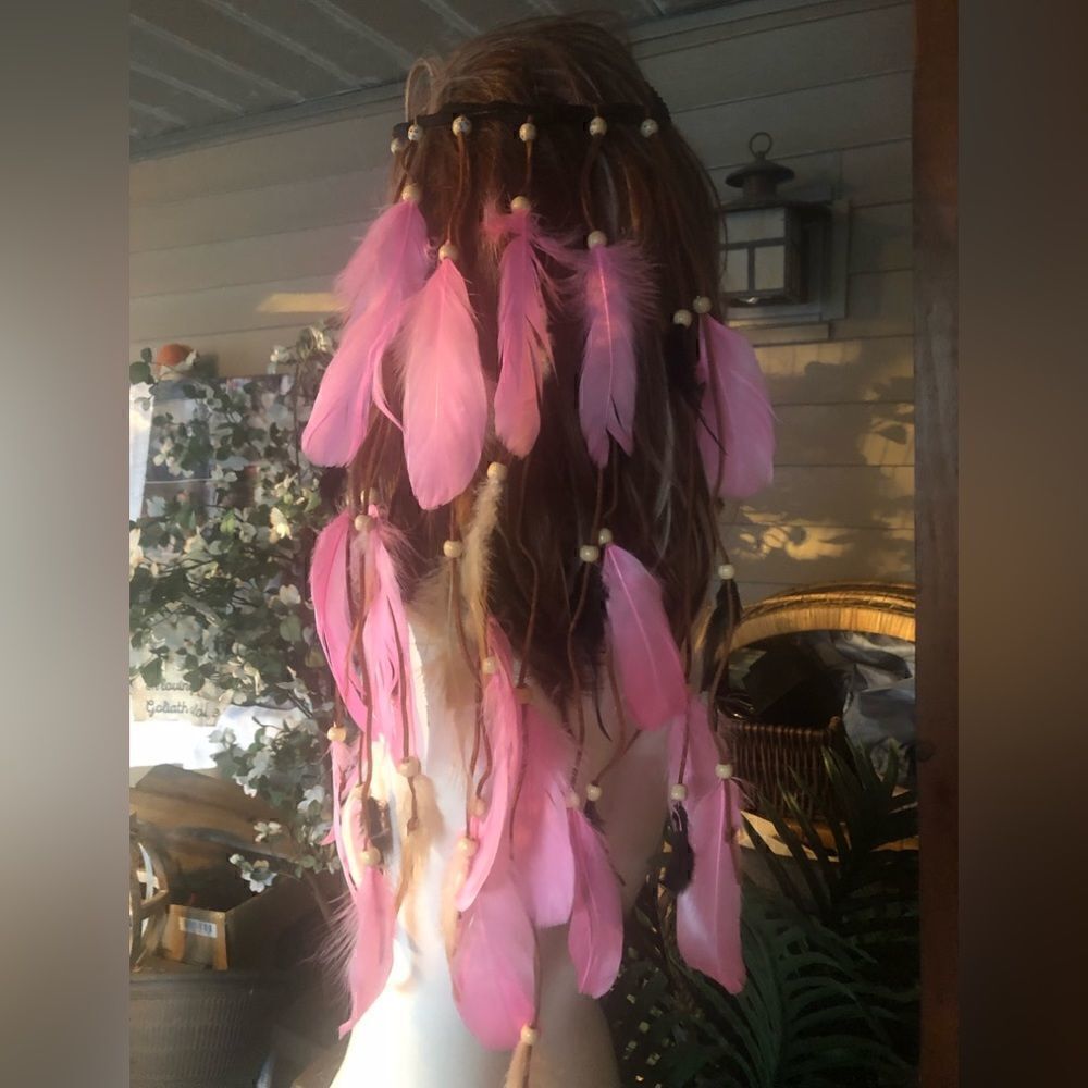 NWT handmade adjustable headband with feathers and beads and roping. Pink& black - Picture 3 of 8
